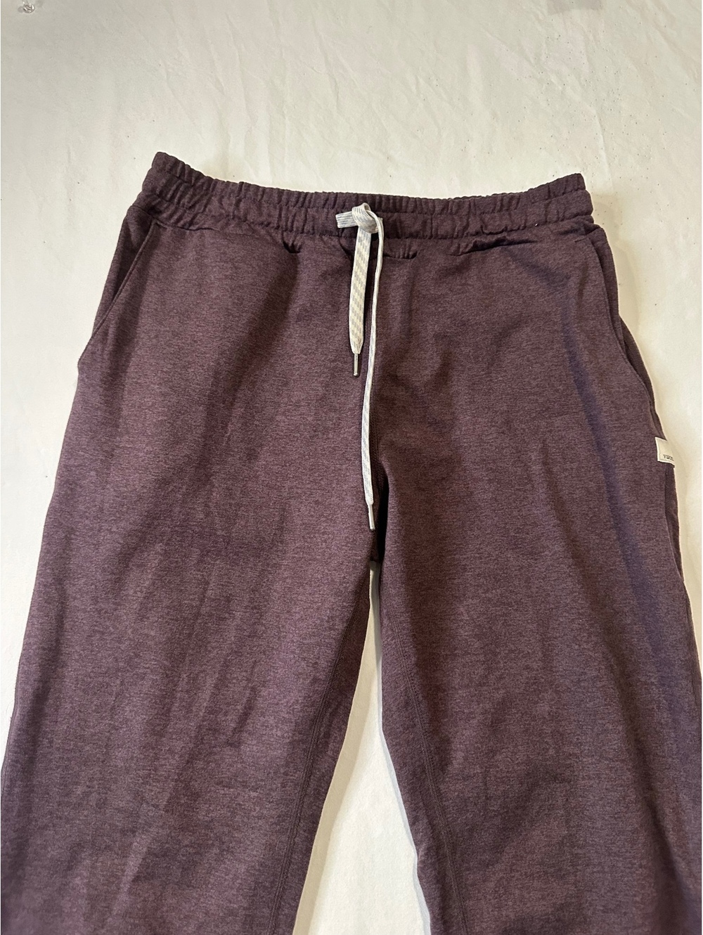 Vuori Performance Jogger XS Mahogany Heather DreamKnit Joggers - Picture 3 of 7